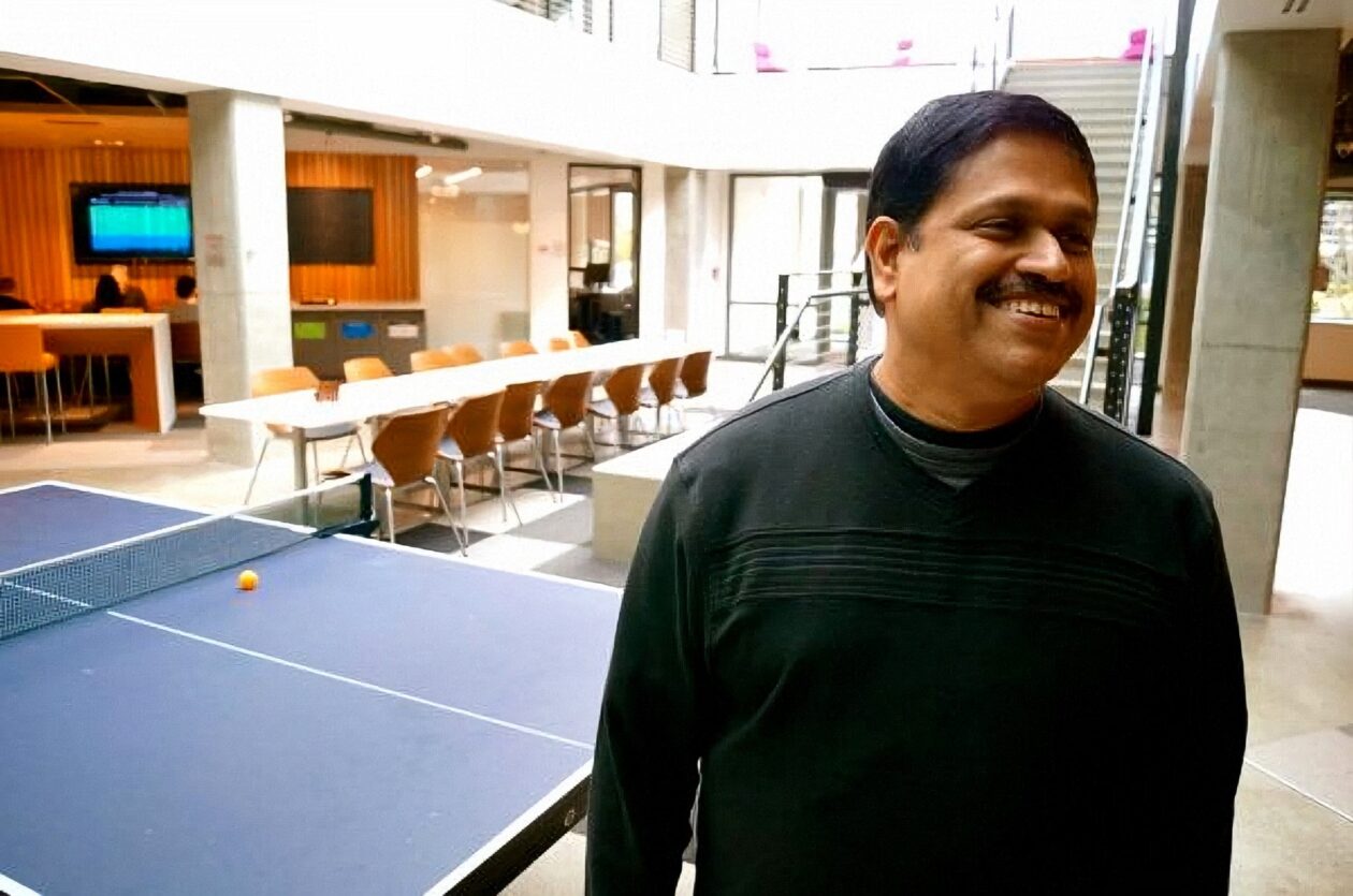S. ‘Soma’ Somasegar: Pemimpin Microsoft dan Madrona yang Mendukung Developer